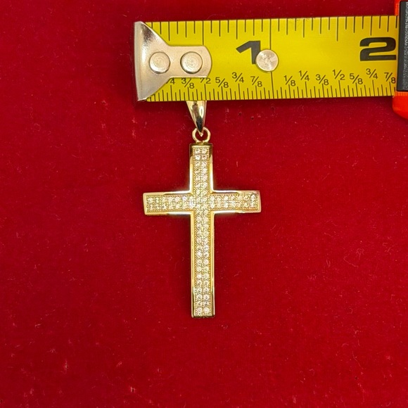 925 Sterling Silver 18K Gold Plated Cross Pendant Iced  CZ 6g Unisex - Picture 5 of 6